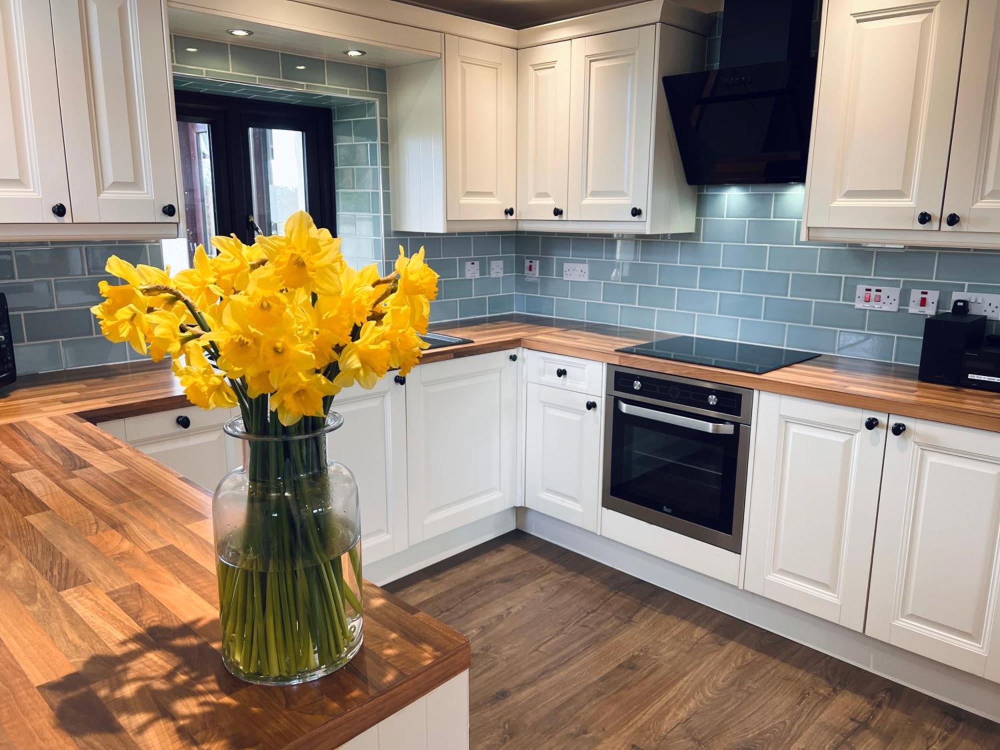 3 Bed Detached Cottage- Log Burner Mountain Views Beaumaris Exterior foto